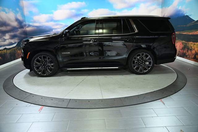 Used 2025 Chevrolet Tahoe LS image 4