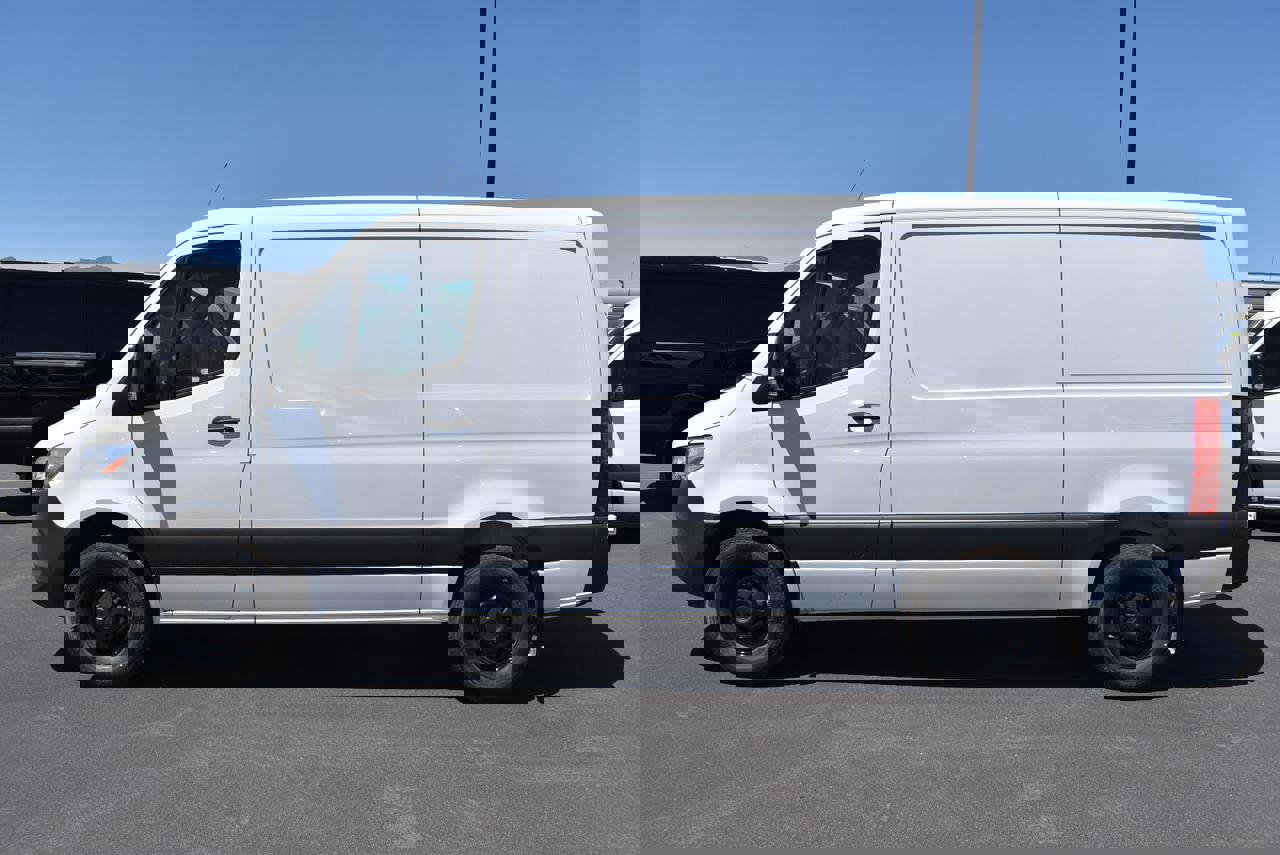 New 2025 Mercedes-Benz Sprinter 2500 image 3
