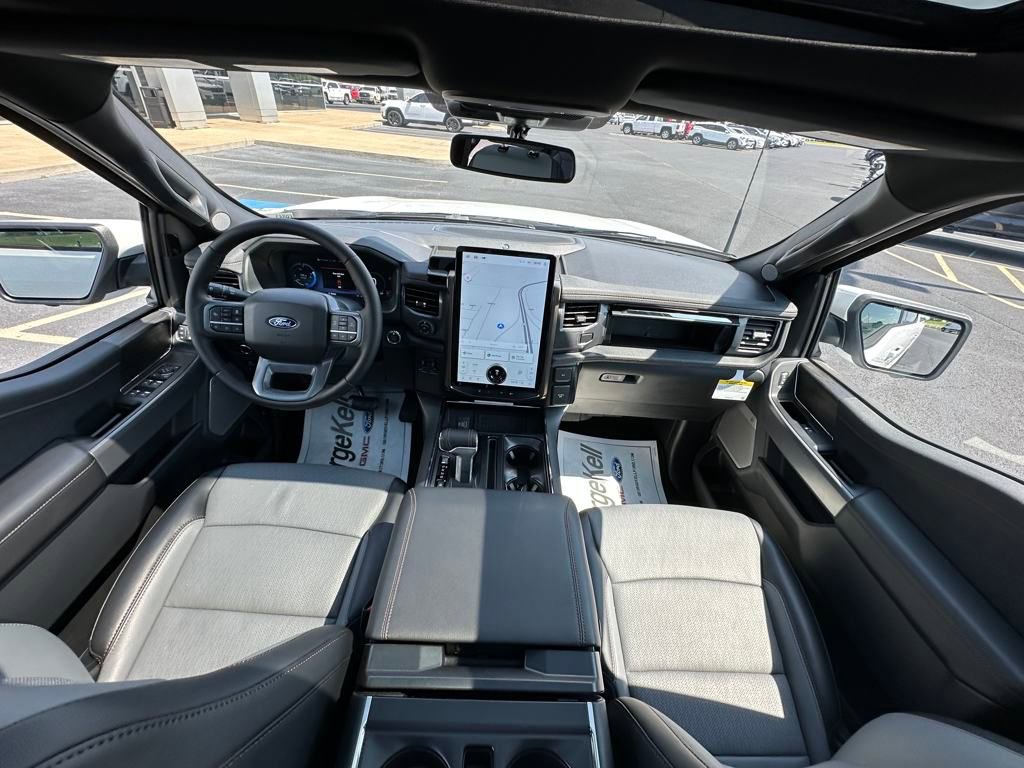 New 2025 Ford F150 Lightning Lariat w/ Max Trailer Tow Package image 5