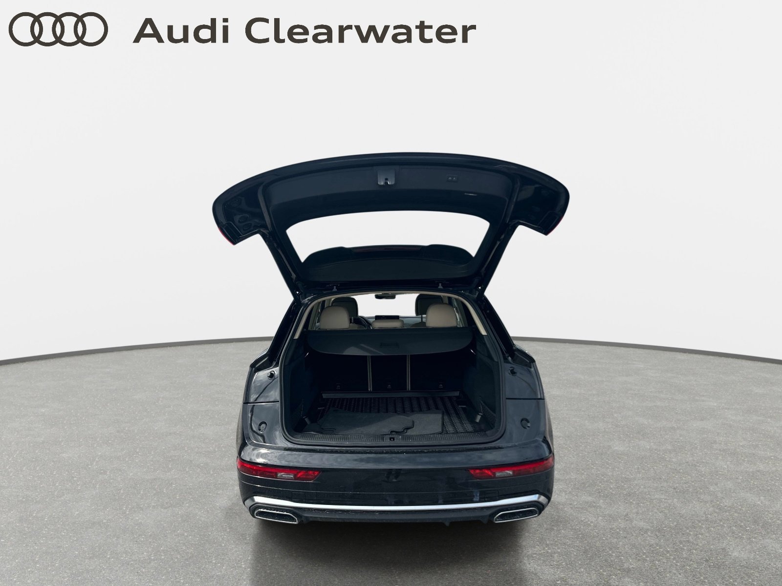 Used 2023 Audi Q5 2.0T Premium w/ Convenience Package AWD/4WD image 9