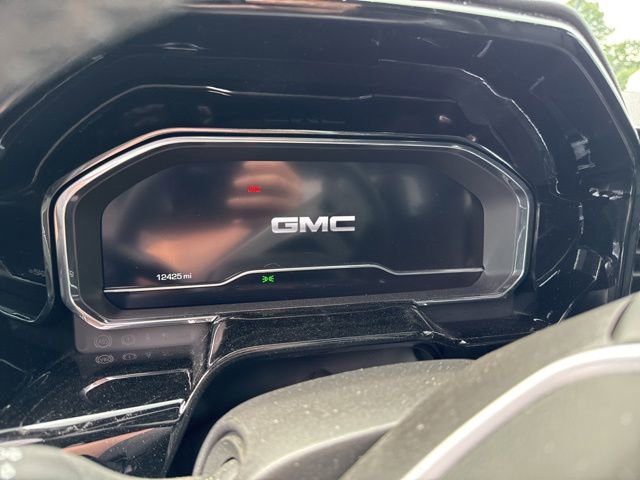 Used 2024 GMC Sierra 1500 SLT w/ SLT Premium Plus Package AWD/4WD image 16