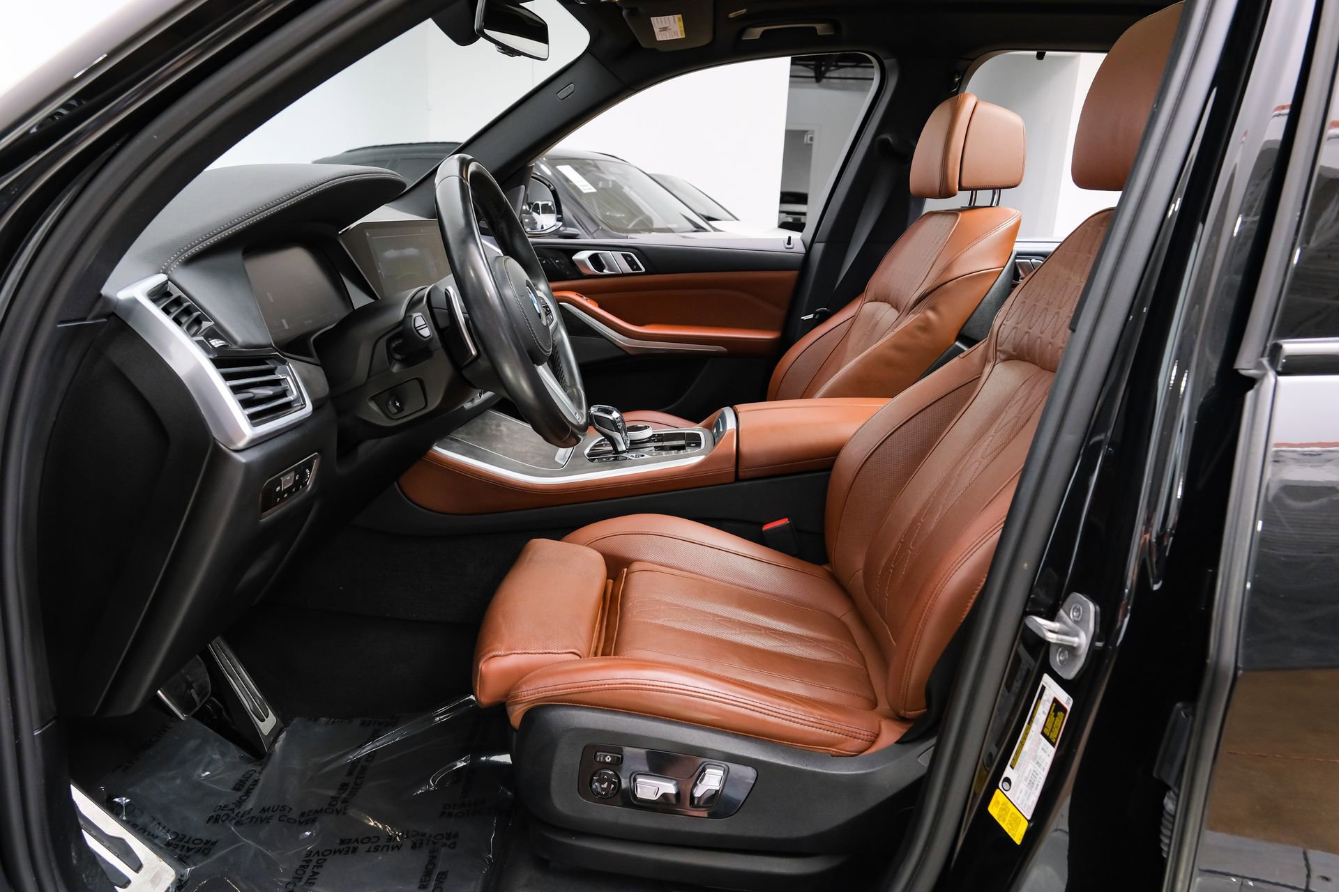 Used 2023 BMW X5 sDrive40i w/ Executive Package image 4