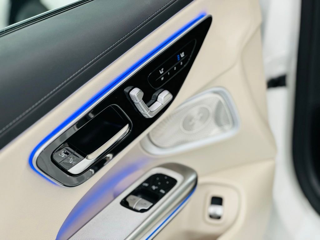 New 2026 Mercedes-Benz CLE 450 4MATIC Coupe image 9