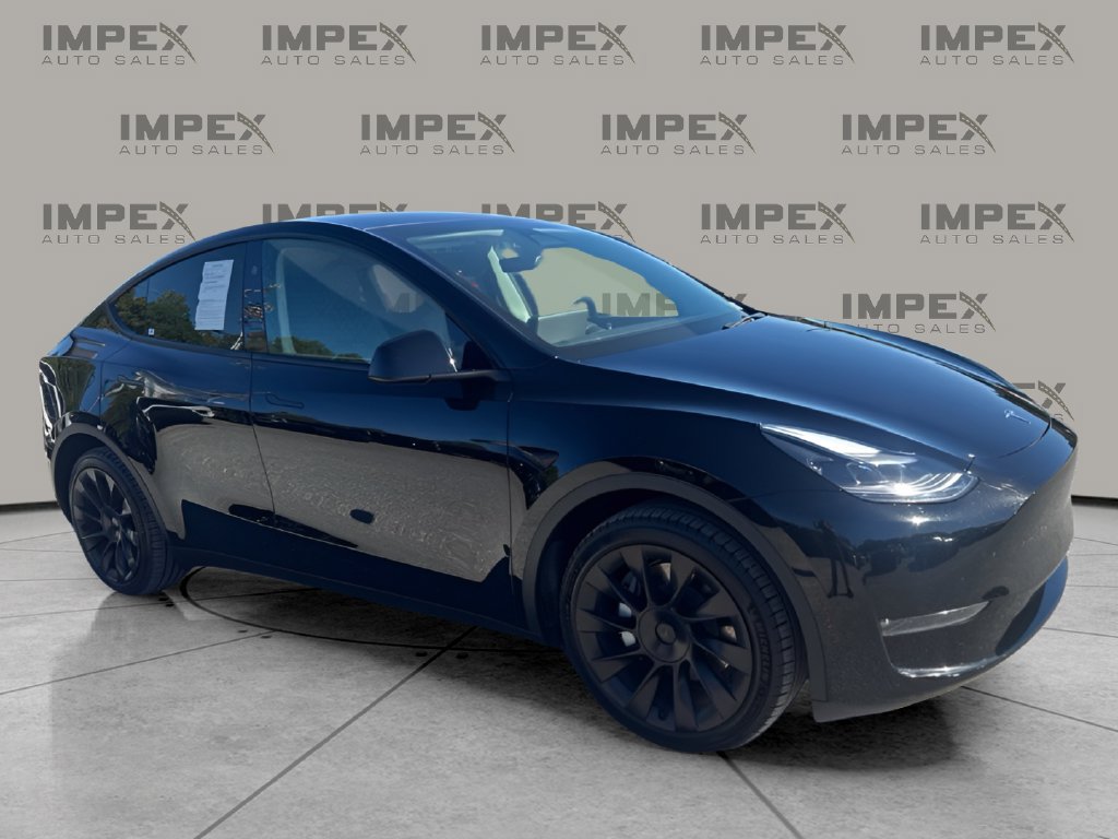 Used 2023 Tesla Model Y Long Range AWD/4WD image 7