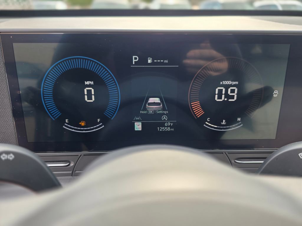 Used 2025 Hyundai Kona SE image 23