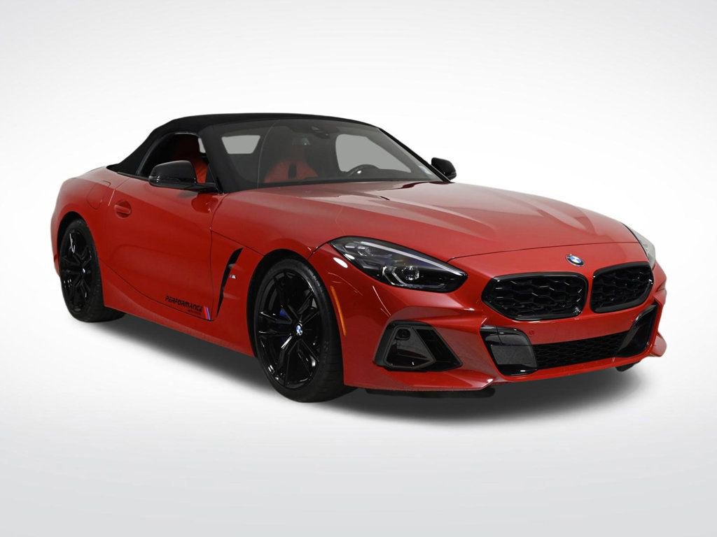 Used 2023 BMW Z4 M40i w/ Premium Package image 7