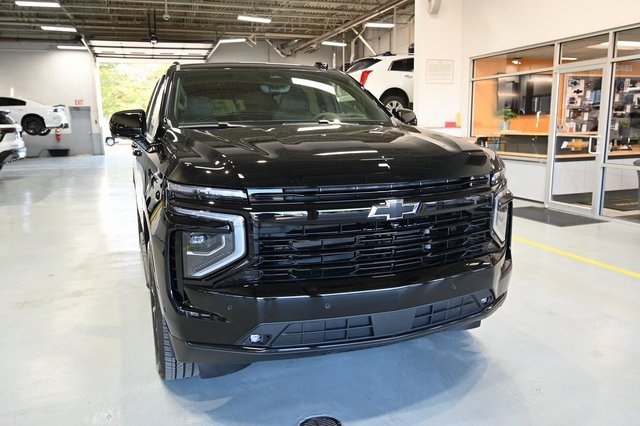 New 2026 Chevrolet Tahoe RST image 3