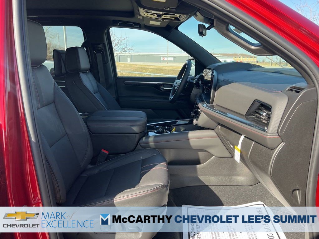 New 2026 Chevrolet Suburban RST AWD/4WD image 21