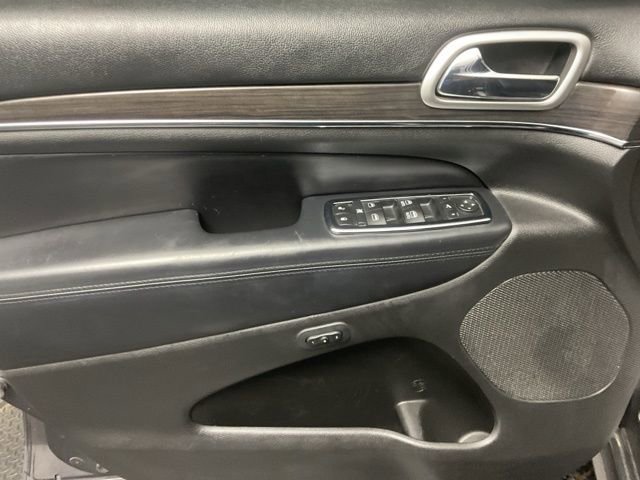 Used 2016 Jeep Grand Cherokee High Altitude image 10