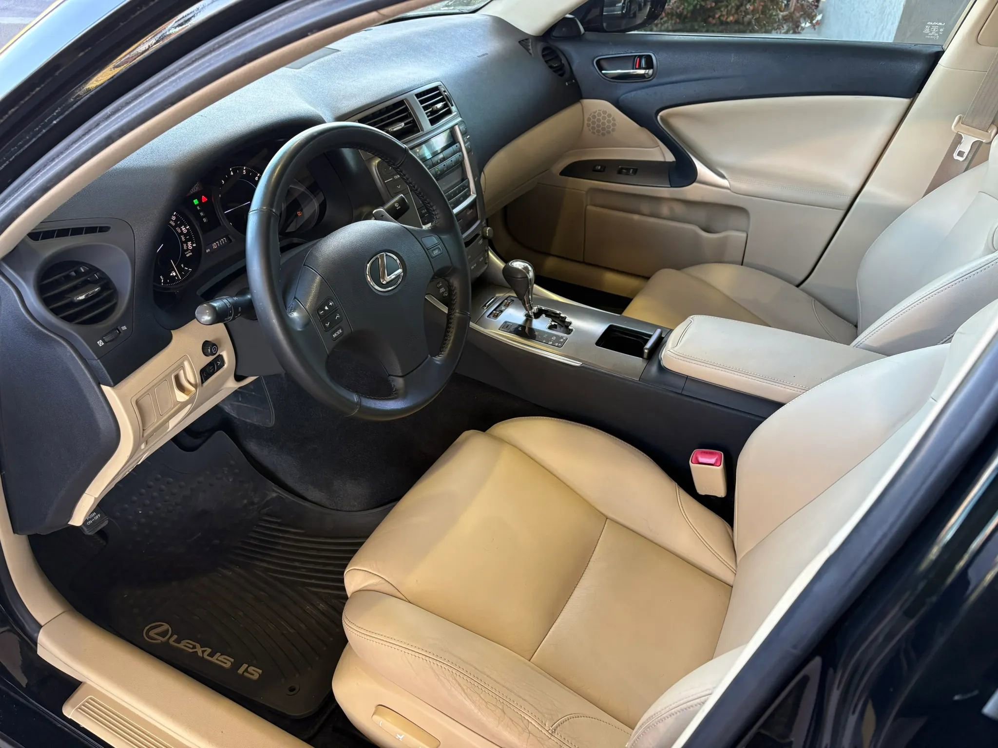 Used 2008 Lexus IS 250 AWD image 7