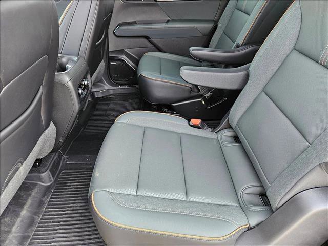 New 2026 GMC Acadia AT4 w/ Super Cruise Package image 15