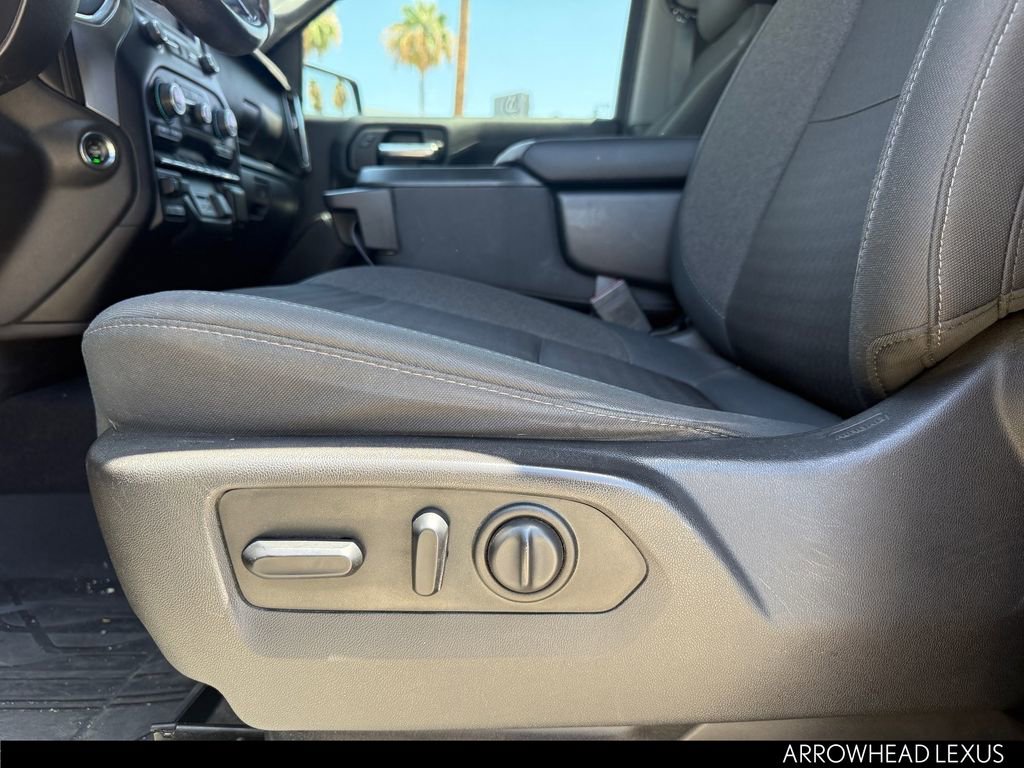 Used 2019 Chevrolet Silverado 1500 LT w/ All-Star Edition AWD/4WD image 11