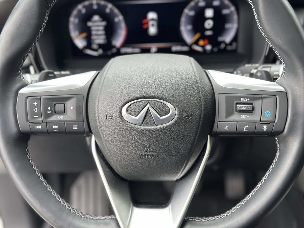 Used 2022 INFINITI QX60 Sensory w/ Vision Package AWD/4WD image 32