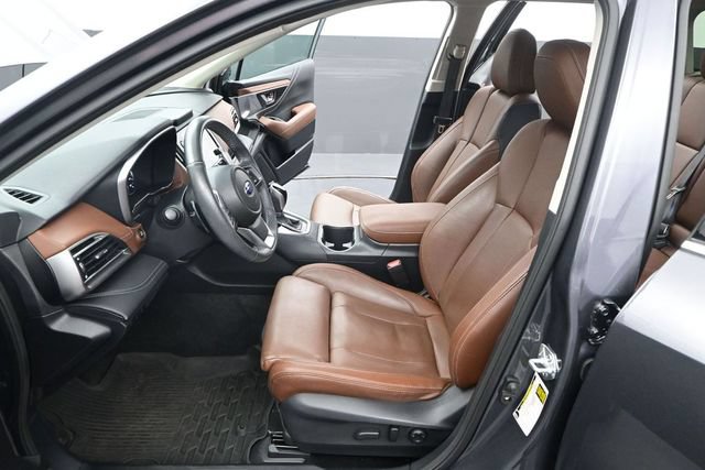 Used 2023 Subaru Outback Touring AWD/4WD image 11