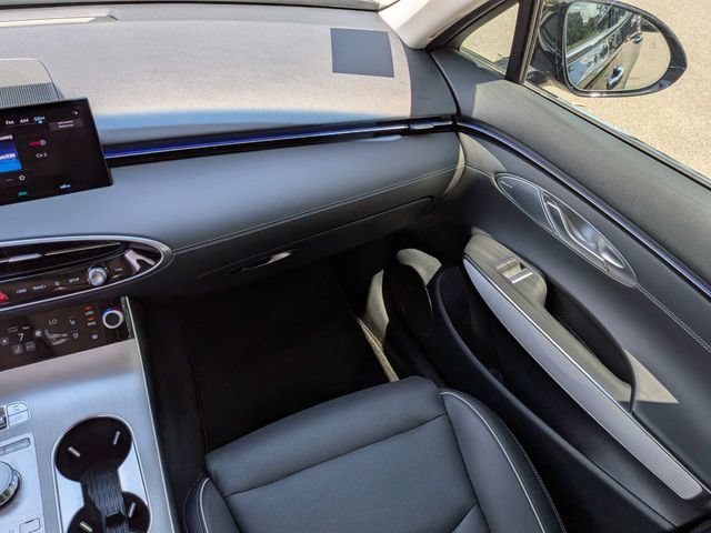 Used 2026 Genesis GV70 2.5T Advanced AWD/4WD image 17