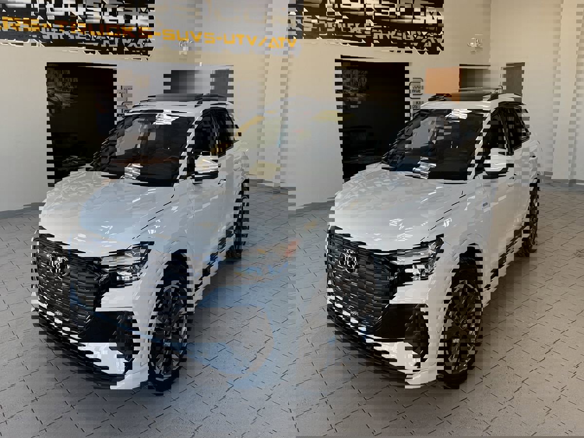 Used 2024 Audi Q4 e-tron Premium Plus w/ Premium Plus image 1