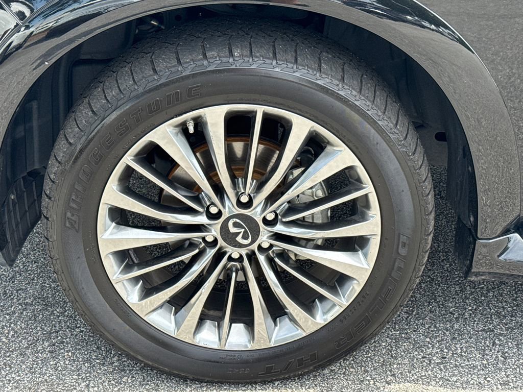 Used 2021 INFINITI QX80 Sensory w/ Cargo Package AWD/4WD image 12