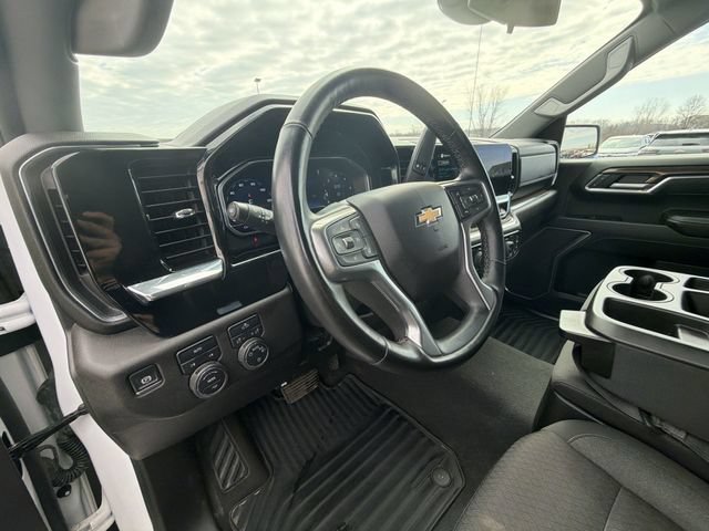 Certified 2025 Chevrolet Silverado 1500 LT AWD/4WD image 11