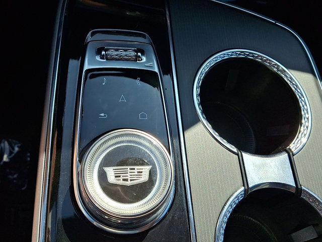 Certified 2024 Cadillac Lyriq Luxury AWD/4WD image 25
