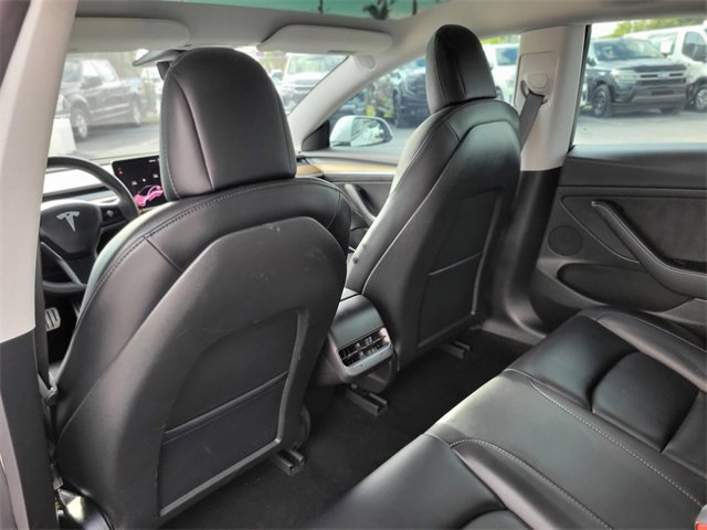 Used 2021 Tesla Model 3 Performance image 10