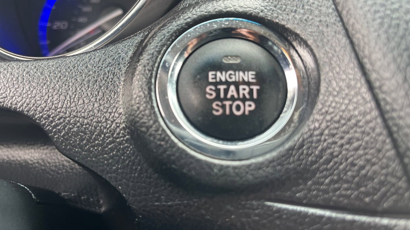 Used 2017 Subaru Outback 2.5i Limited AWD/4WD image 18