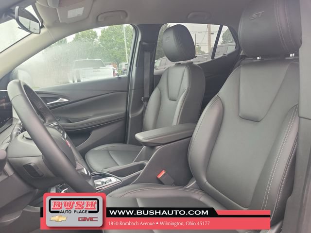 Used 2024 Buick Encore GX Sport Touring AWD/4WD image 17