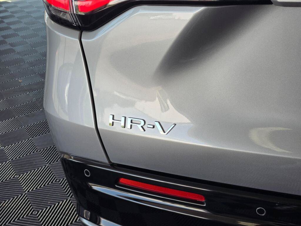 Used 2024 Honda HR-V EX-L image 13