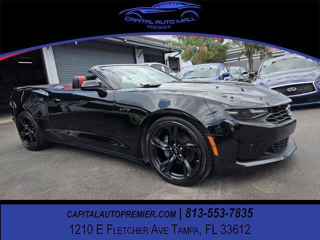 Used 2020 Chevrolet Camaro LT RWD image 1