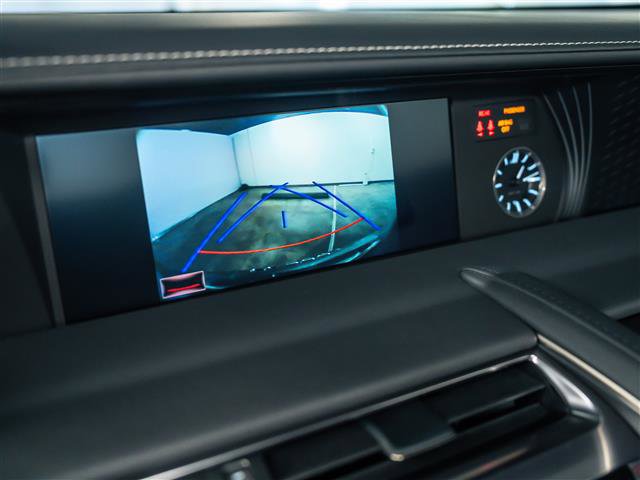 Used 2022 Lexus LC 500 Convertible image 31