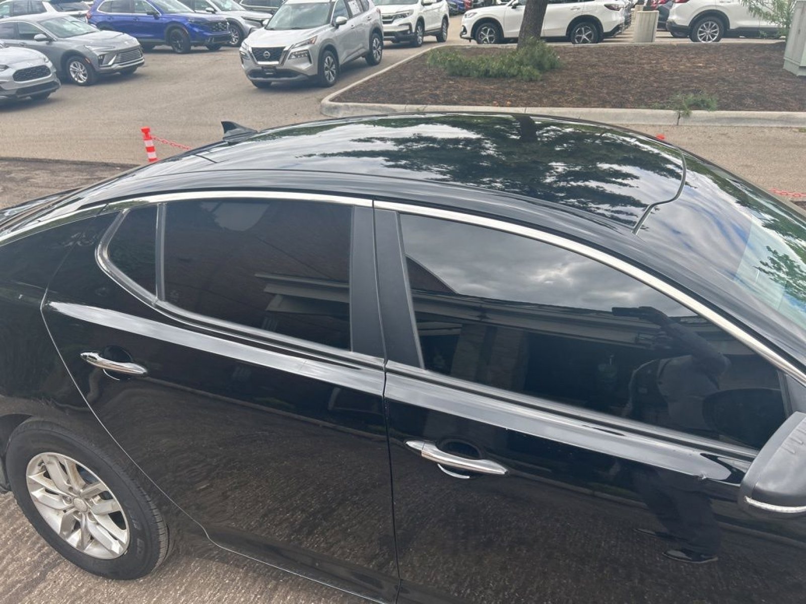 Used 2013 Kia Optima LX FWD image 7