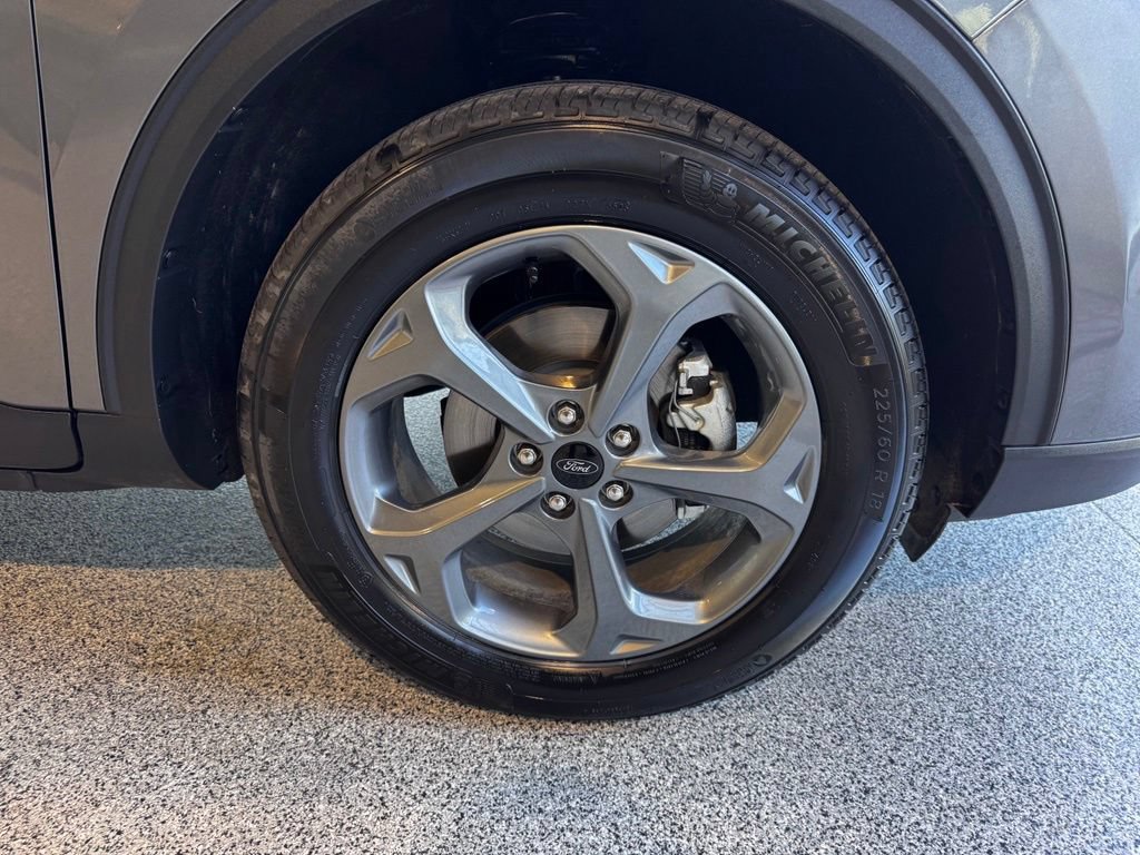 Used 2026 Ford Escape ST-Line AWD/4WD image 10