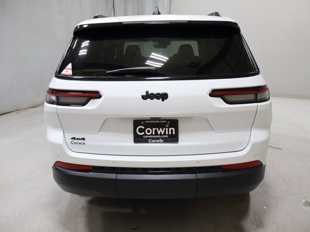 New 2025 Jeep Grand Cherokee L Altitude image 5