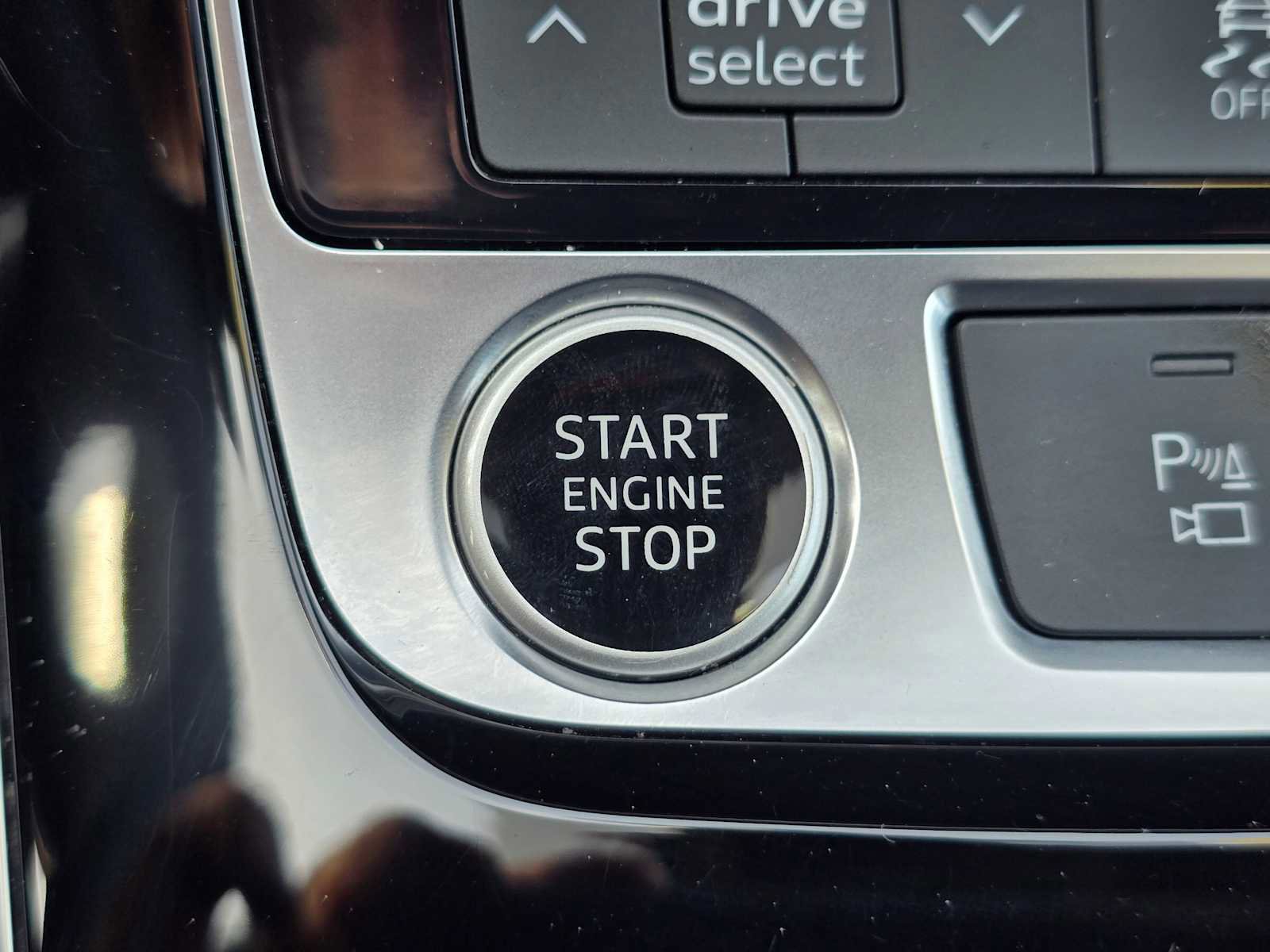 Used 2025 Audi Q7 2.0T Premium Plus image 36