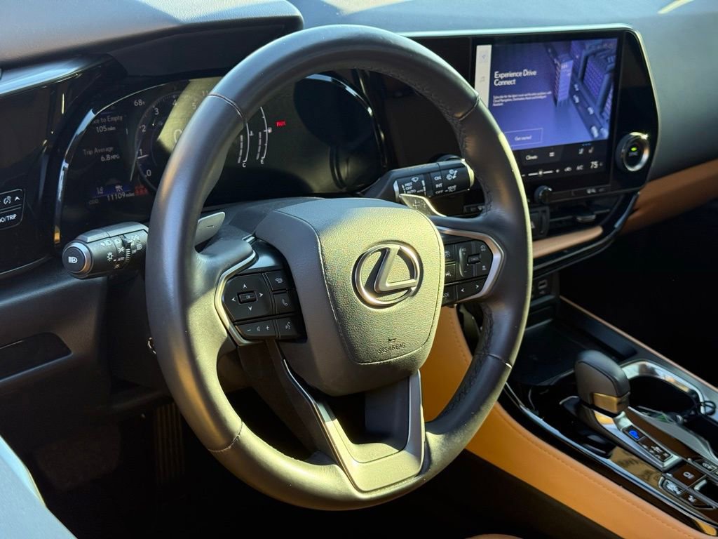 Certified 2025 Lexus NX 350 AWD w/ Accessory Package (Z2) image 19