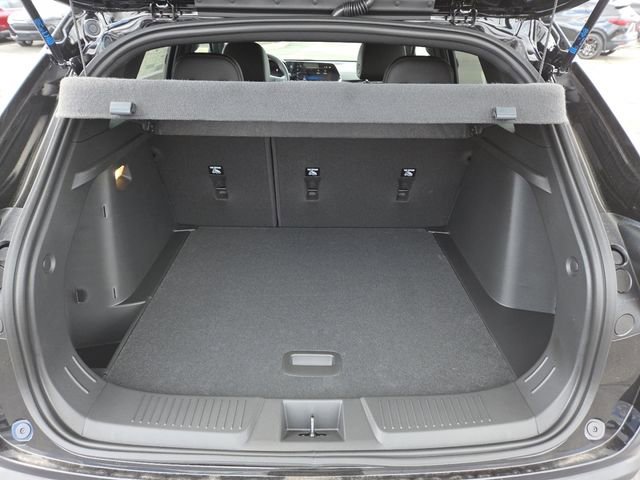 New 2026 Chevrolet Trax RS w/ Driver Confidence Package image 24