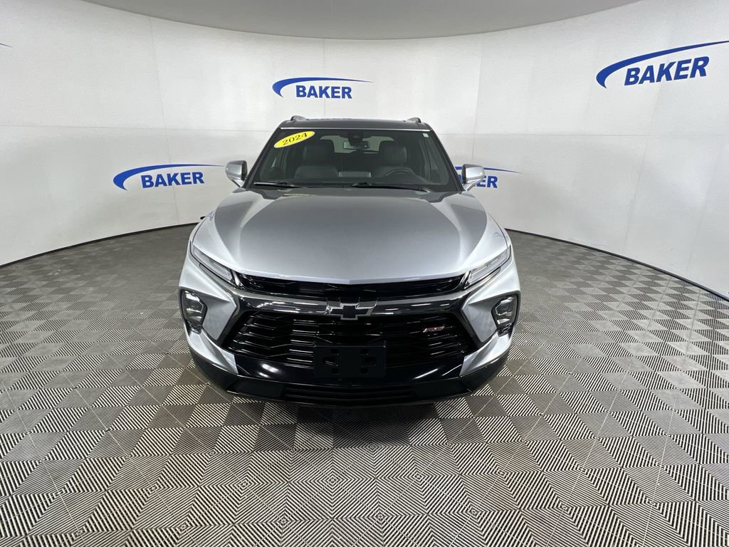 Certified 2024 Chevrolet Blazer RS w/ Enhanced Convenience Package image 3