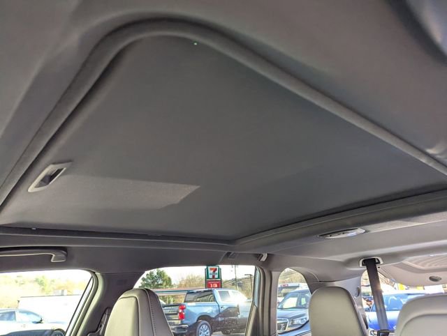 Used 2025 Subaru Forester Limited image 19