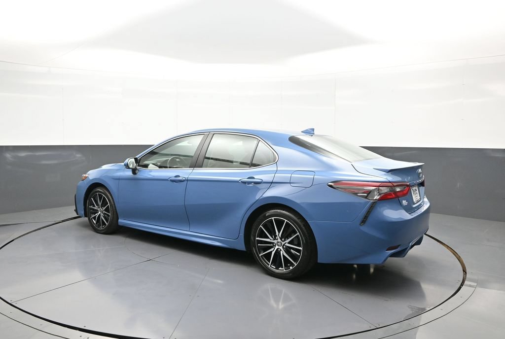 Certified 2024 Toyota Camry SE AWD/4WD image 4