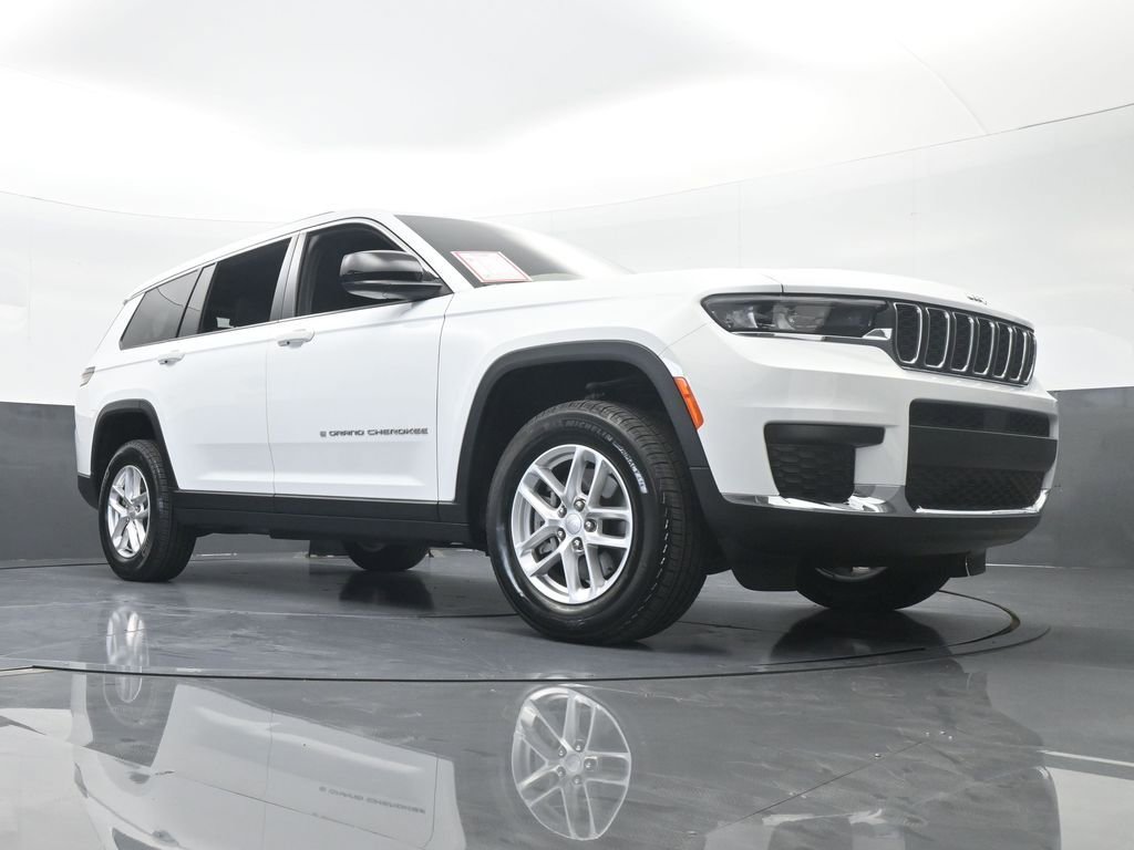 Used 2024 Jeep Grand Cherokee L Laredo image 62