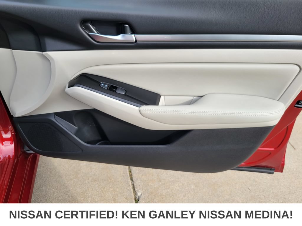Certified 2023 Nissan Altima 2.5 SV AWD/4WD image 50