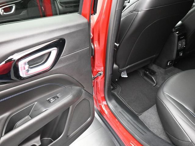 New 2026 Jeep Compass Latitude image 18