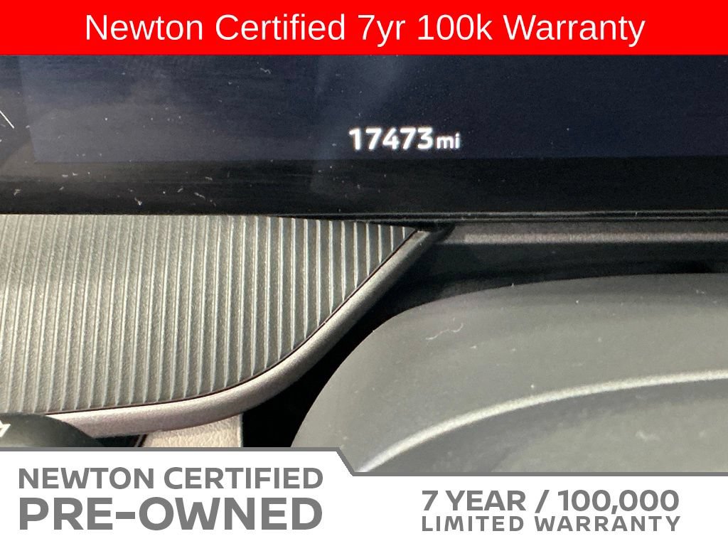 Used 2025 Nissan Murano SV AWD/4WD image 26