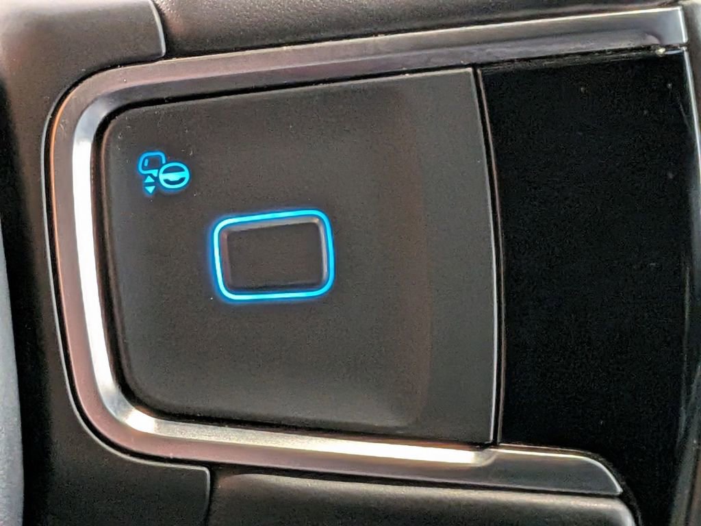 Used 2025 Ford Expedition Tremor image 28