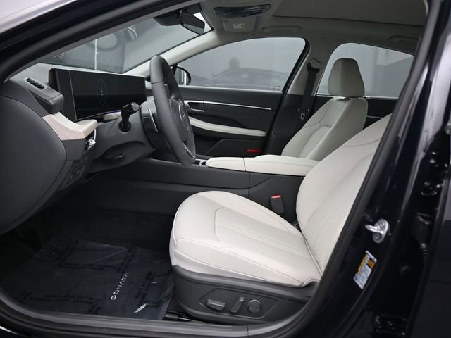 New 2026 Hyundai Sonata Limited FWD image 11