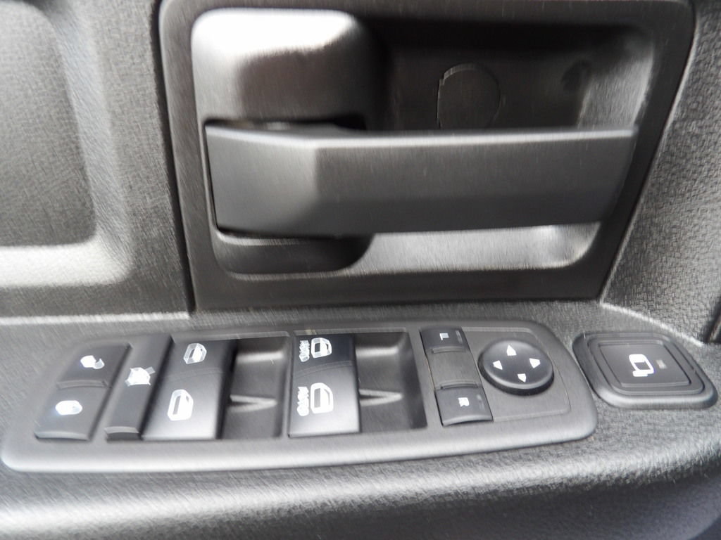 Used 2024 RAM 2500 Tradesman w/ Snow Chief Group AWD/4WD image 15