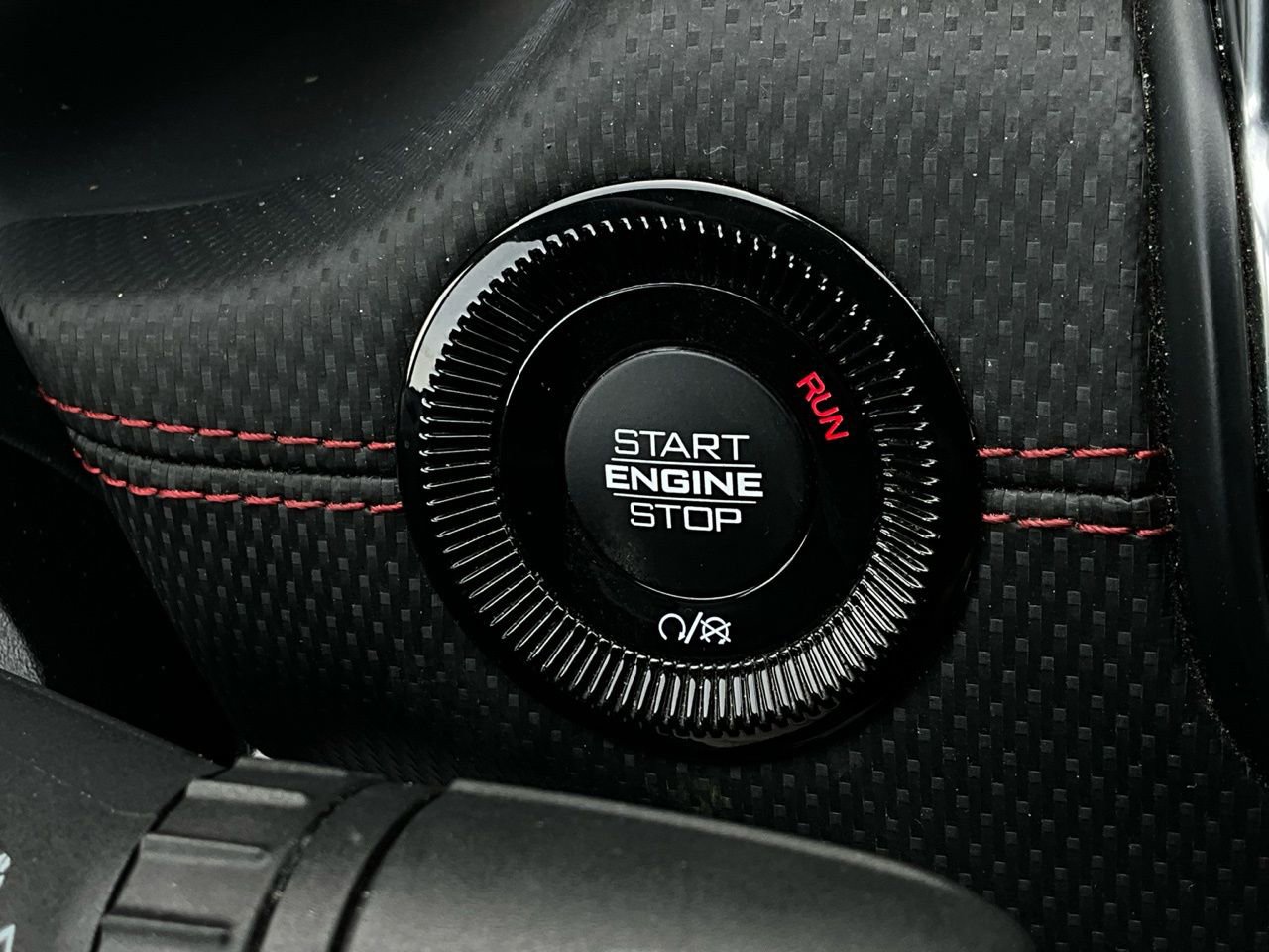 Used 2025 Jeep Compass Trailhawk w/ Trailer Tow Group image 28