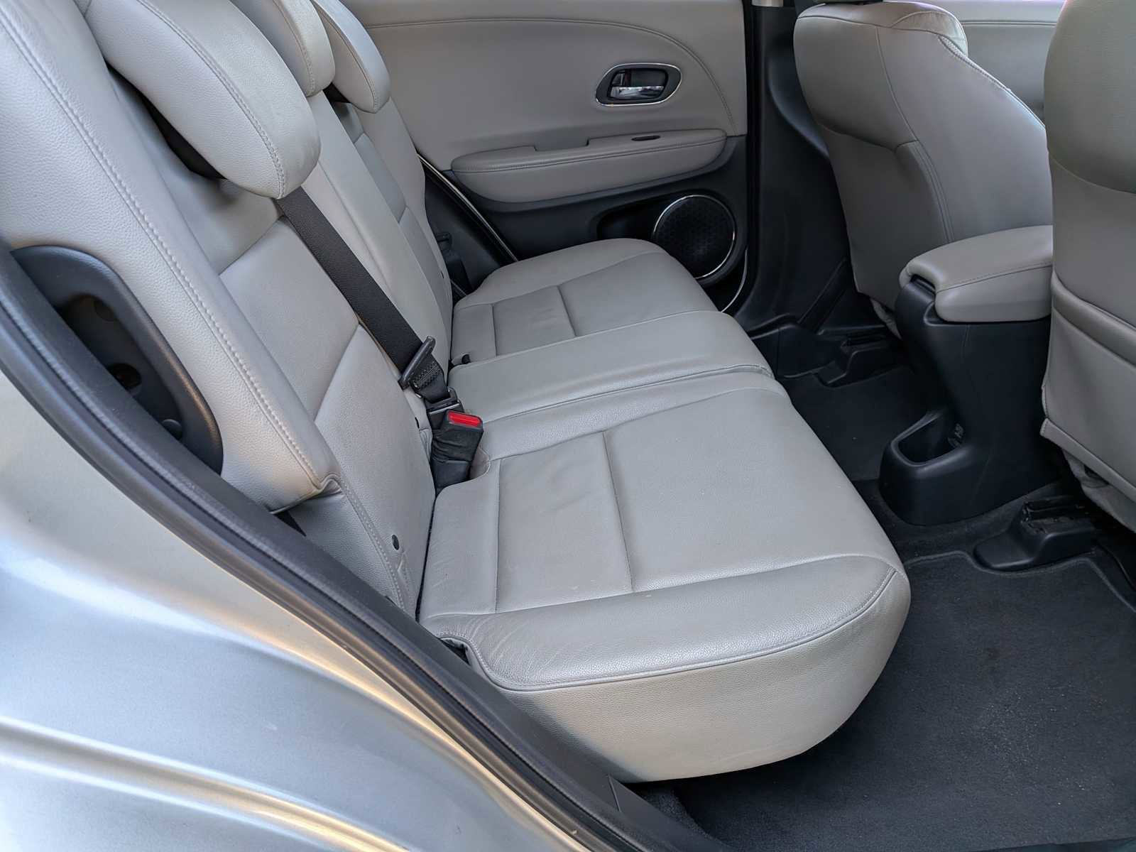 Used 2016 Honda HR-V EX-L image 18