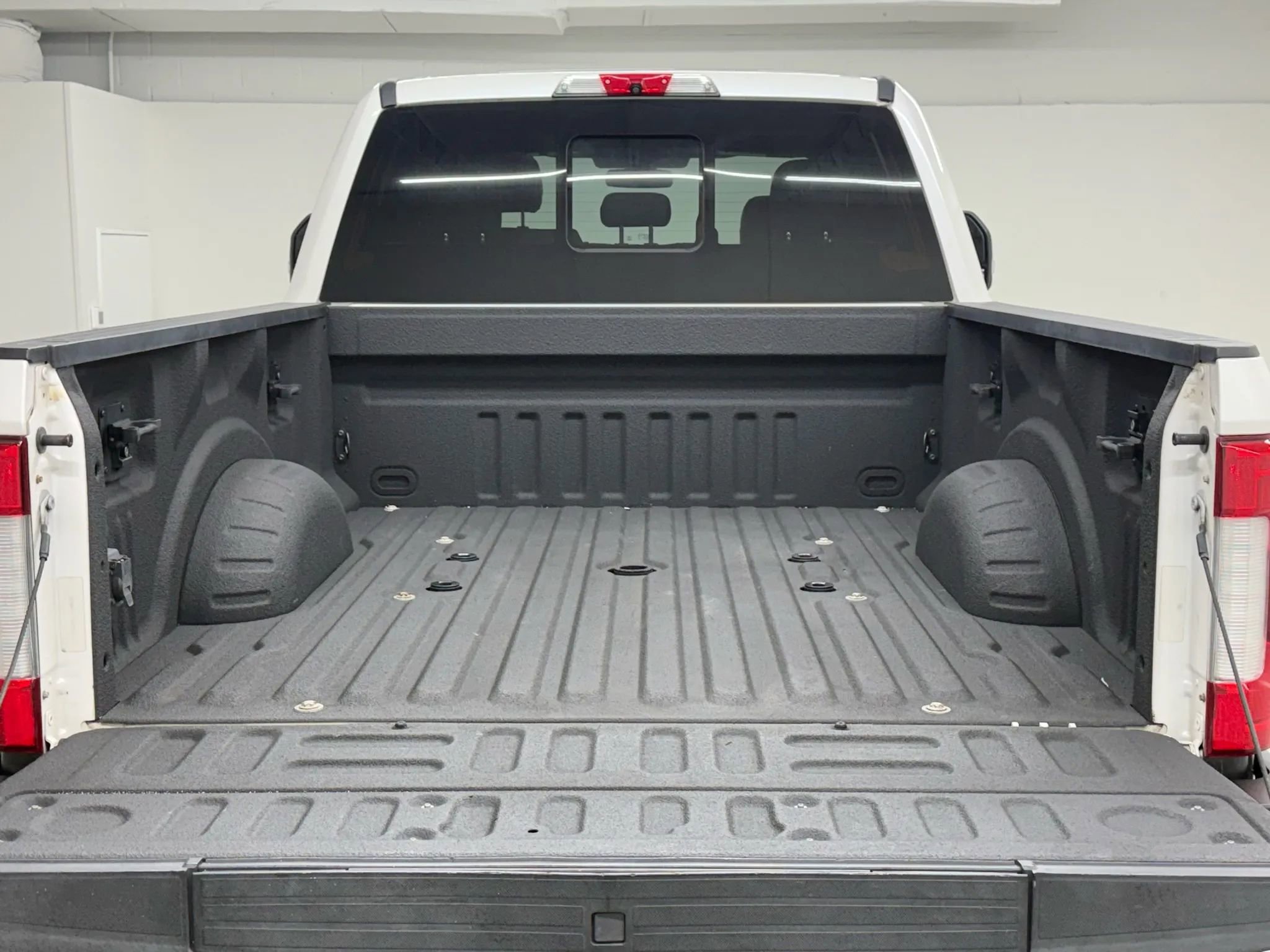 Used 2019 Ford F250 King Ranch w/ King Ranch Ultimate Package image 38