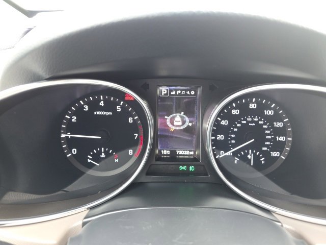 Used 2017 Hyundai Santa Fe SE image 12