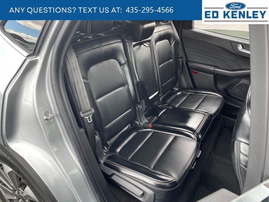 Used 2024 Ford Escape Platinum image 32